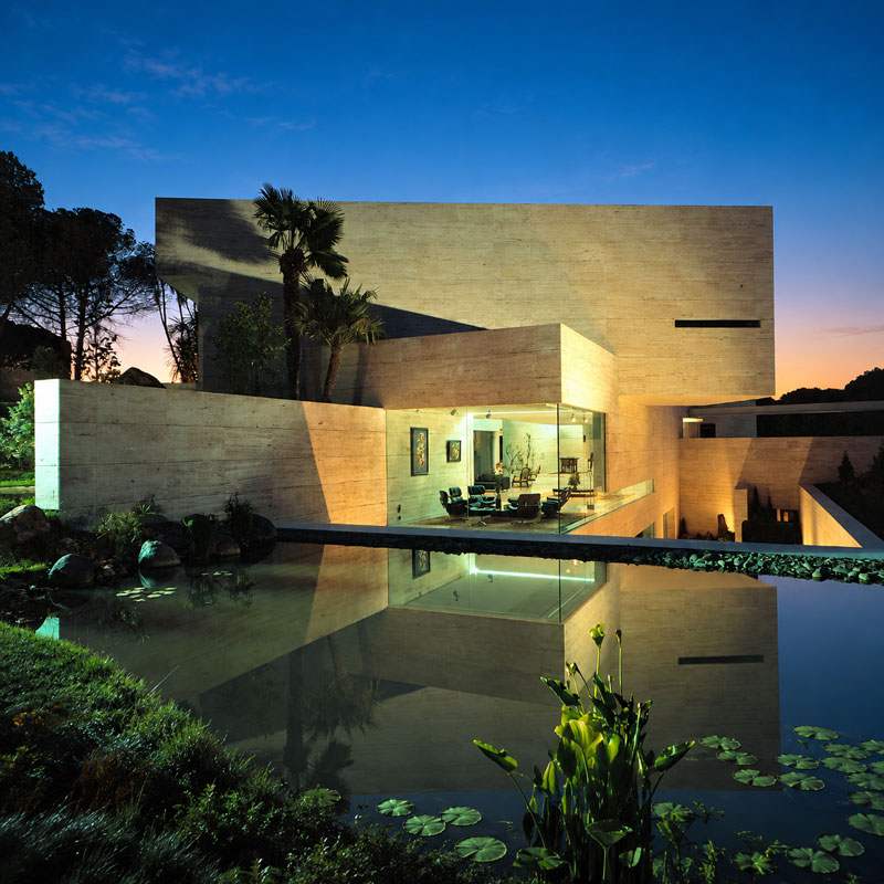 Impresionante villa de autor en finca privada