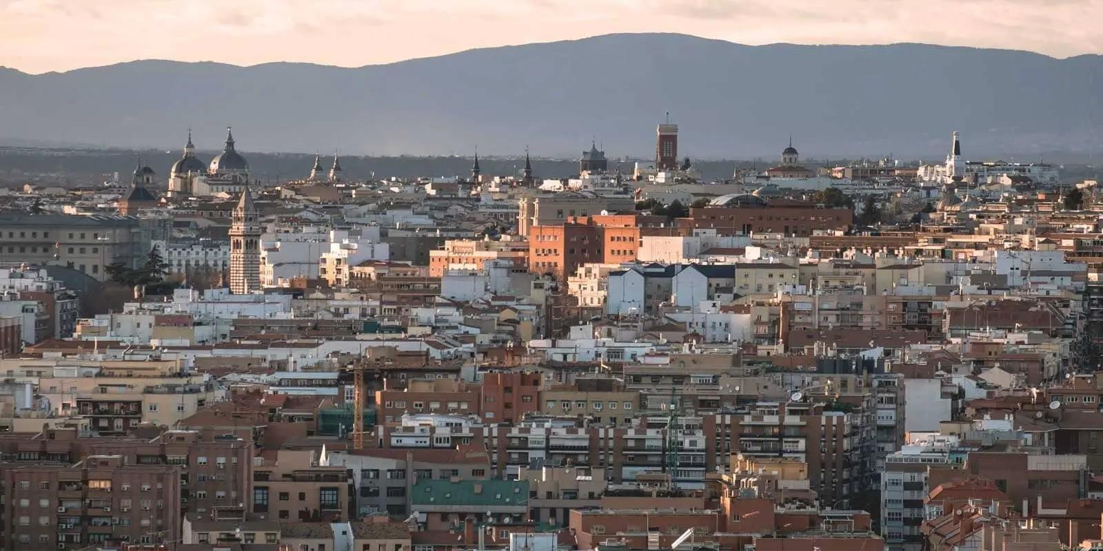 Madrid, una ciudad partida en dos: los barrios más ricos y los más pobres según la renta media