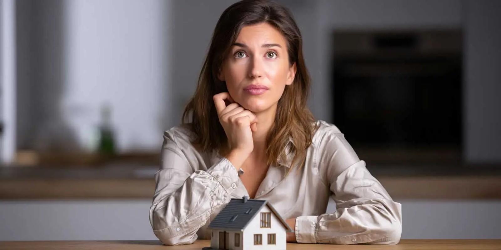 ¿Es mejor vender mi casa con agencia o por mi cuenta en Torrelodones?
